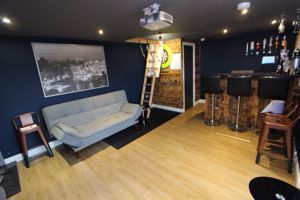 Photo 24- click for photo gallery